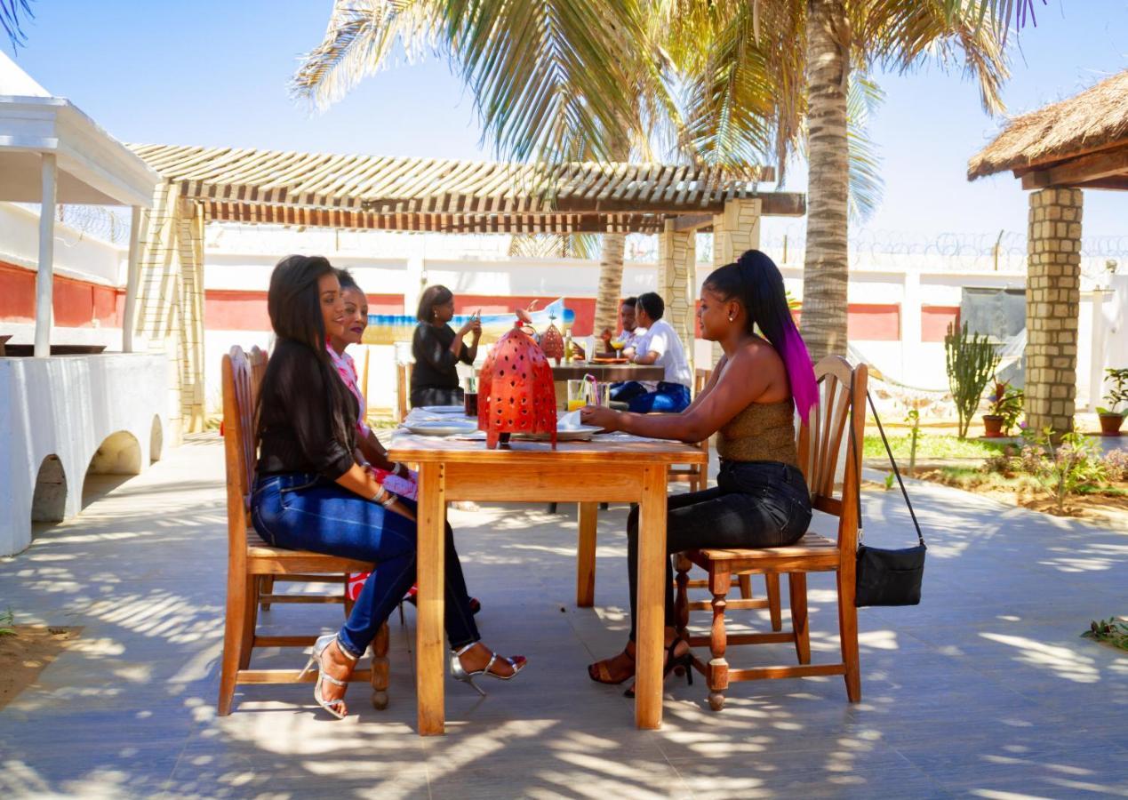 Bohobe Naboty Acomodação com café da manhã Toliara Exterior foto